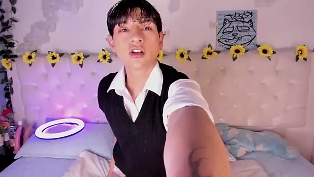 Snapshot of AleAurarashi chatting on 3, 2, 2026 AleAurarashi online show from 3, 2, 2026