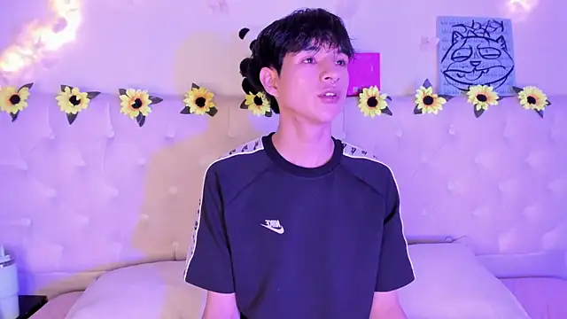 Snapshot of AleAurarashi chatting on 13, 2, 2026 AleAurarashi online show from 13, 2, 2026