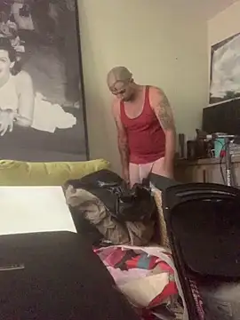 Hothotboyg online show from 17, 2, 2026