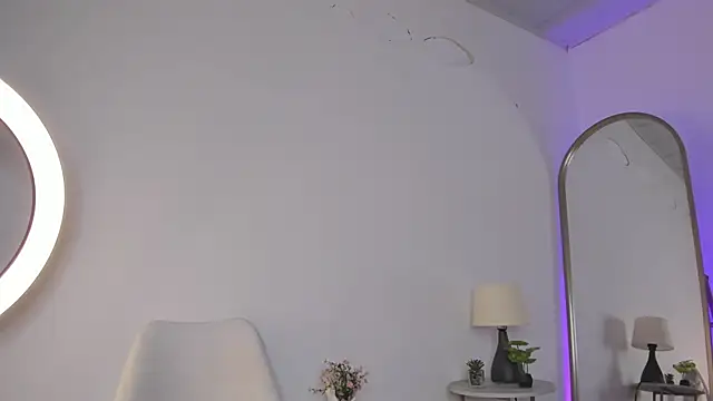 elzafuentes1 online show from 17, 12, 2025