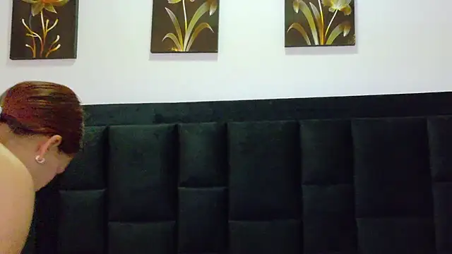 mamaneedsfun online show from 5, 3, 2026