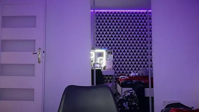 Snapshot of FluffySlutt chatting on 12, 2, 2026 FluffySlutt online show from 12, 2, 2026