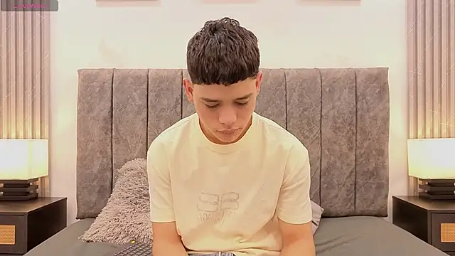 aron twink66 online show from 11, 9, 2025