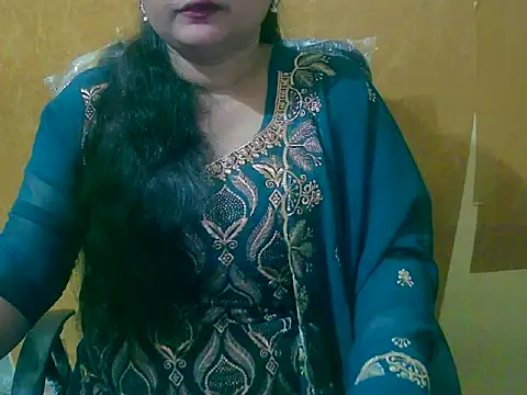 Snapshot of Saniya_K chatting on 28, 9, 2025 Saniya K online show from 28, 9, 2025