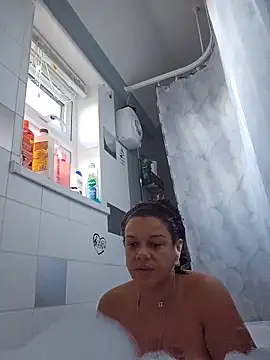 GoddessChantelle online show from 28, 11, 2025