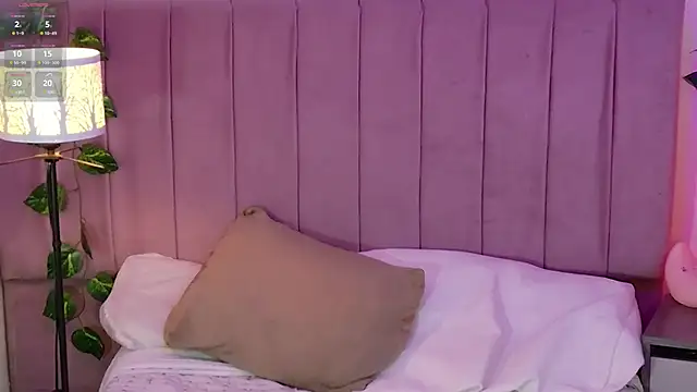 VioletBlacke  online show from 11, 11, 2025