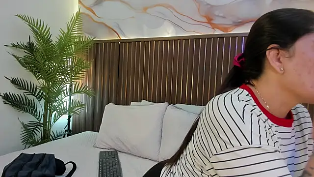 Roxie-NS online show from 14, 1, 2026