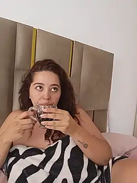 LoanaSantos online show from 28, 6, 2026