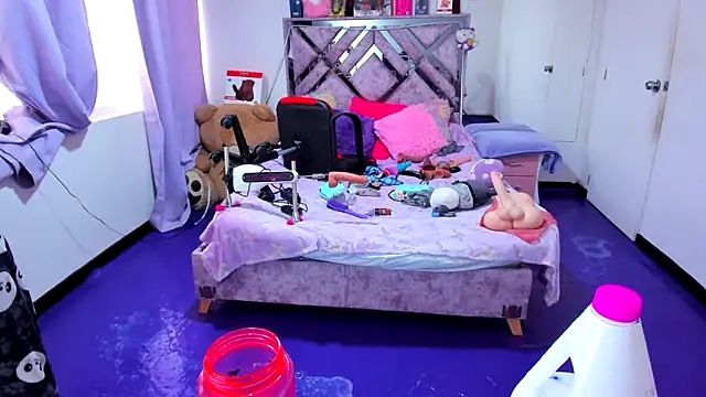 Snapshot of Luna_Analya chatting on 13, 3, 2026 Luna Analya online show from 13, 3, 2026