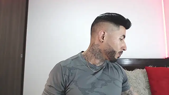 andrea de lucaa online show from 17, 3, 2026