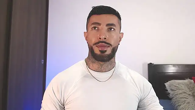 andrea de lucaa online show from 9, 4, 2026