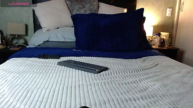Snapshot of steve_hornyboy chatting on 23, 10, 2025 steve hornyboy online show from 23, 10, 2025