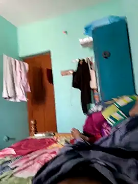 Snapshot of maddy3108 chatting on 17, 9, 2025 maddy3108 online show from 17, 9, 2025