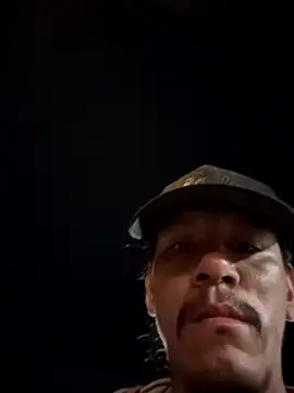 Snapshot of ThatDaddySaint chatting on 5, 10, 2025 ThatDaddySaint online show from 5, 10, 2025