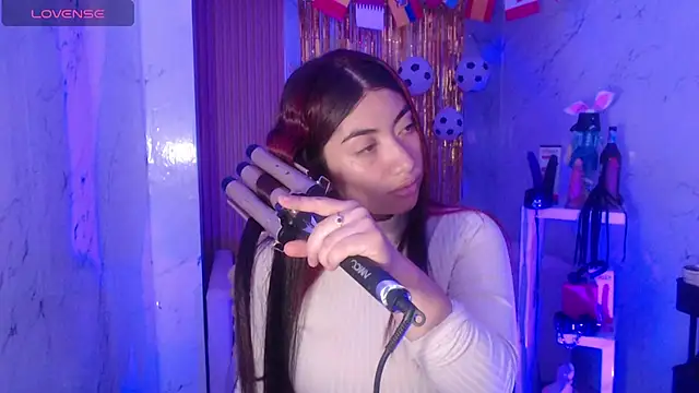 Sophia tf online show from 18, 7, 2026