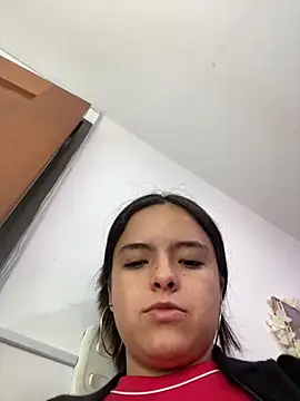 Snapshot of EmilyHarperr chatting on 10, 9, 2025 EmilyHarperr online show from 10, 9, 2025