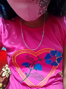 Snapshot of maya-Couple19 chatting on 30, 10, 2025 maya-Couple19 online show from 30, 10, 2025