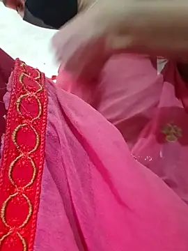 Snapshot of maya-Couple19 chatting on 21, 12, 2025 maya-Couple19 online show from 21, 12, 2025