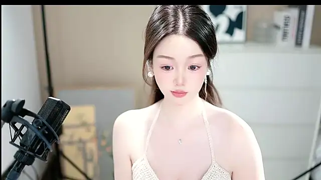 abbyli12 online show from 17, 12, 2025