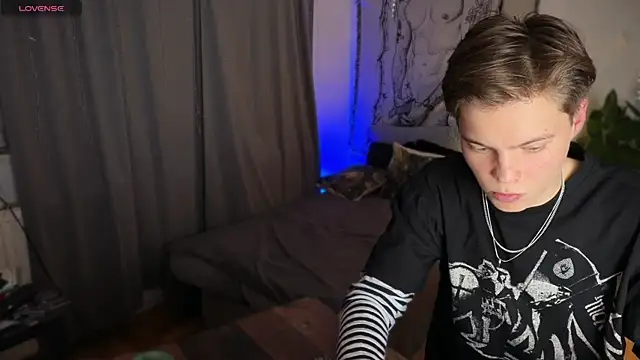 RusBradPitt online show from 18, 1, 2026