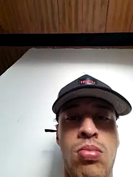 Santi2323xxX online show from 1, 12, 2025