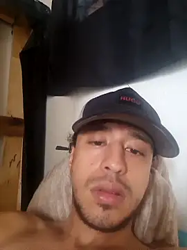 Santi2323xxX online show from 4, 3, 2026