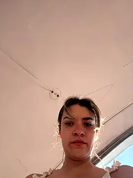 Snapshot of sabrina_rosee chatting on 15, 10, 2025 sabrina rosee online show from 15, 10, 2025