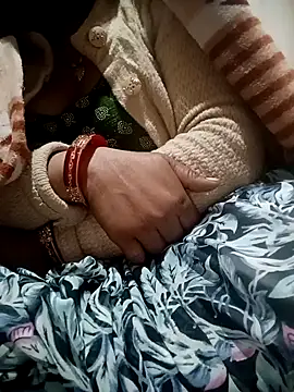 CUTGIRL76 online show from 5, 1, 2026