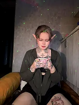 n1ghtcloud online show from 2, 10, 2025