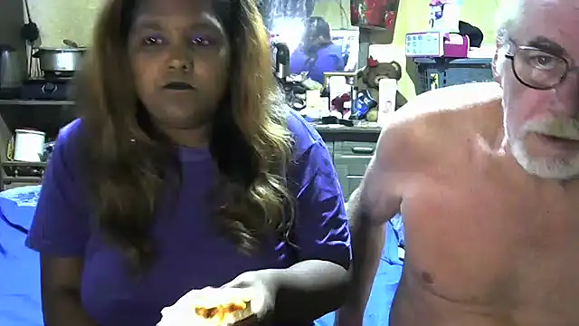 crazyloverstasmike online show from 2, 10, 2025