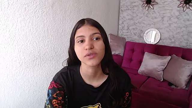 Evagirl69 online show from 4, 3, 2026