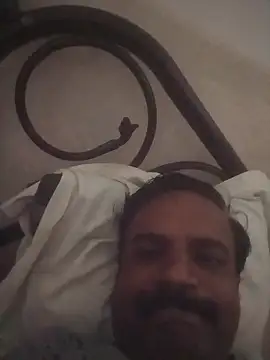 vardh033 online show from 22, 10, 2025