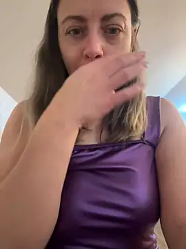 ladywithbigass online show from 18, 1, 2025