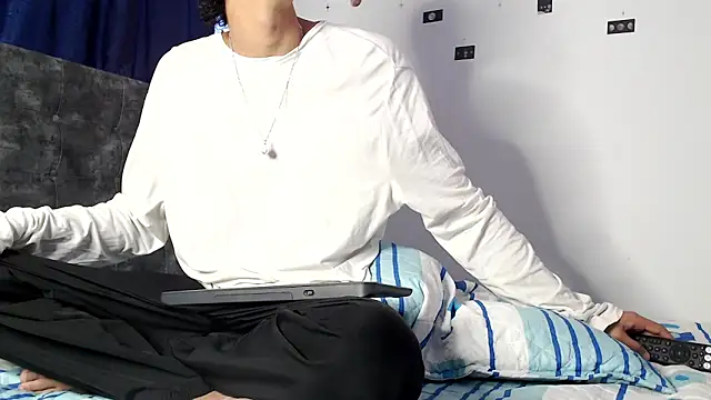 alexmark  online show from 8, 4, 2026