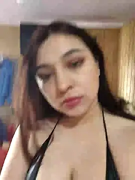 Snapshot of caronicole77 chatting on 12, 9, 2025 caronicole77 online show from 12, 9, 2025