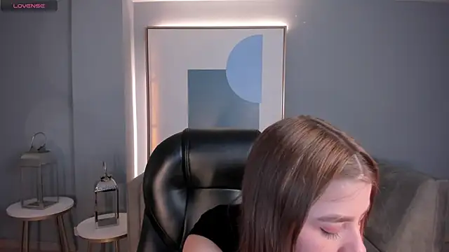 TiffannySins online show from 17, 1, 2026