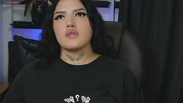 sari belle online show from 18, 4, 2026