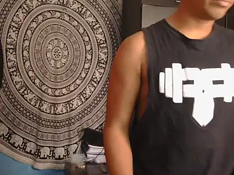 Snapshot of latinboybigdick chatting on 13, 9, 2025 latinboybigdick online show from 13, 9, 2025