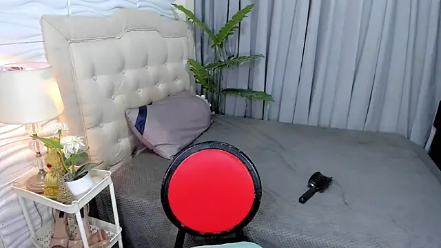 Patricia Anderson online show from 13, 11, 2025