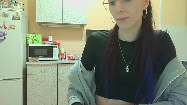 Lucy Divine online show from 1, 10, 2025