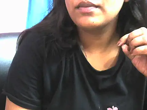 Queenxxx98 online show from 14, 10, 2025