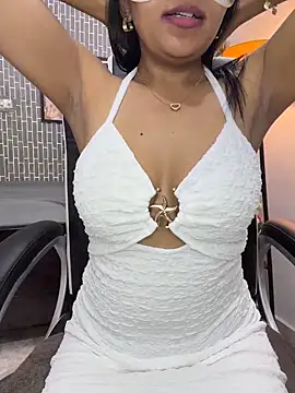 Snapshot of Riya-6969 chatting on 15, 4, 2026 Riya-6969 online show from 15, 4, 2026