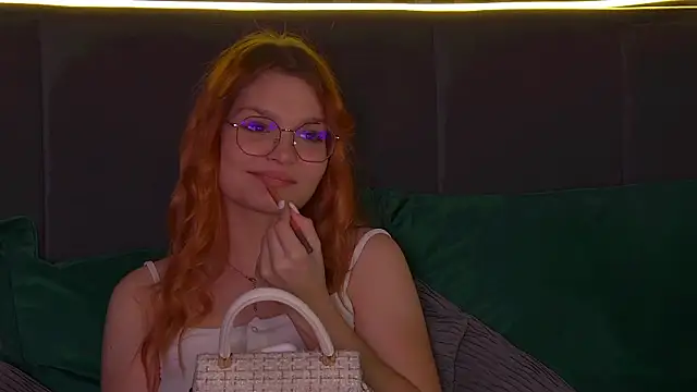 BellaMarebelle online show from 21, 9, 2025