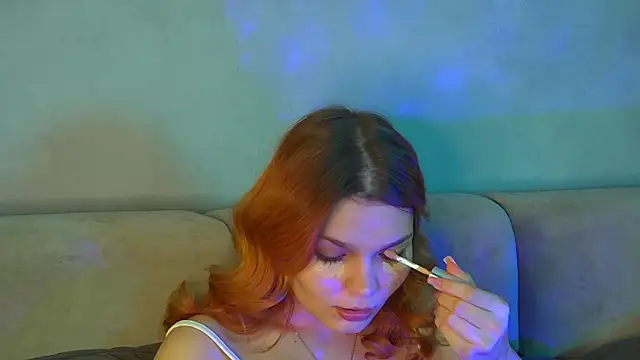 BellaMarebelle online show from 11, 10, 2025