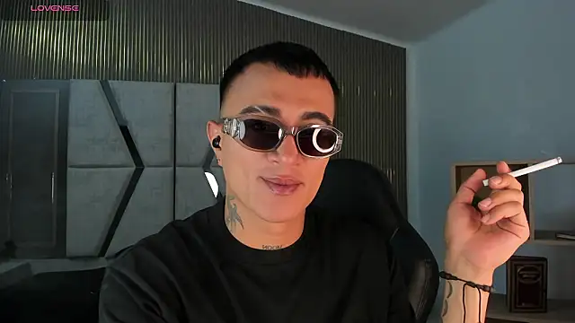 LiamDeep online show from 11, 2, 2026