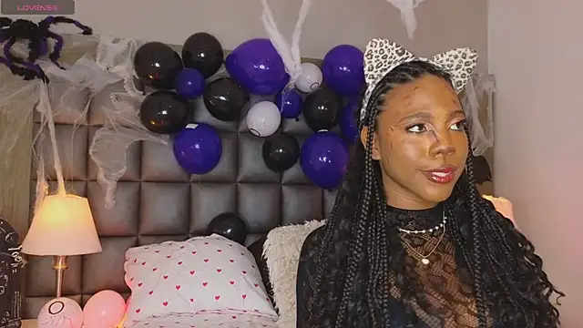 AmiraMorgan online show from 1, 11, 2025