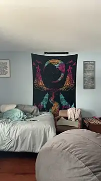 Lunablu13 online show from 15, 12, 2025