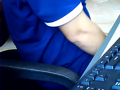 Snapshot of hotboydon2495 chatting on 16, 10, 2025 hotboydon2495 online show from 16, 10, 2025