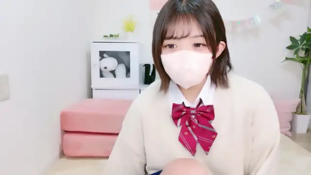 Hinata Sun online show from 22, 9, 2025