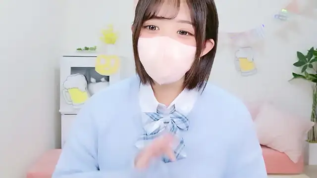 Hinata Sun online show from 28, 9, 2025